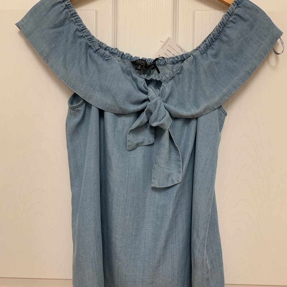 Super soft Off shoulder boutique top